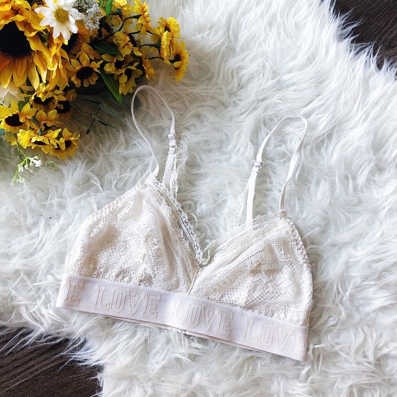 SO Other - SO INTIMATES LACE BRALETTE